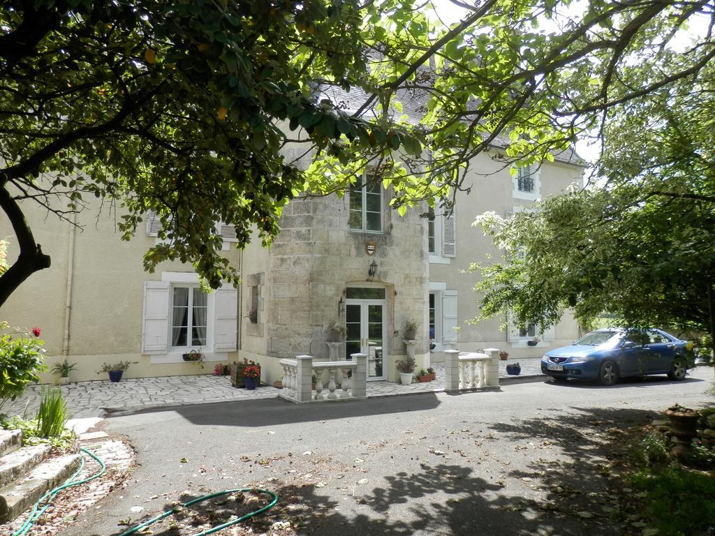 Bed and Breakfast Chateau Ardilleux Exterior foto