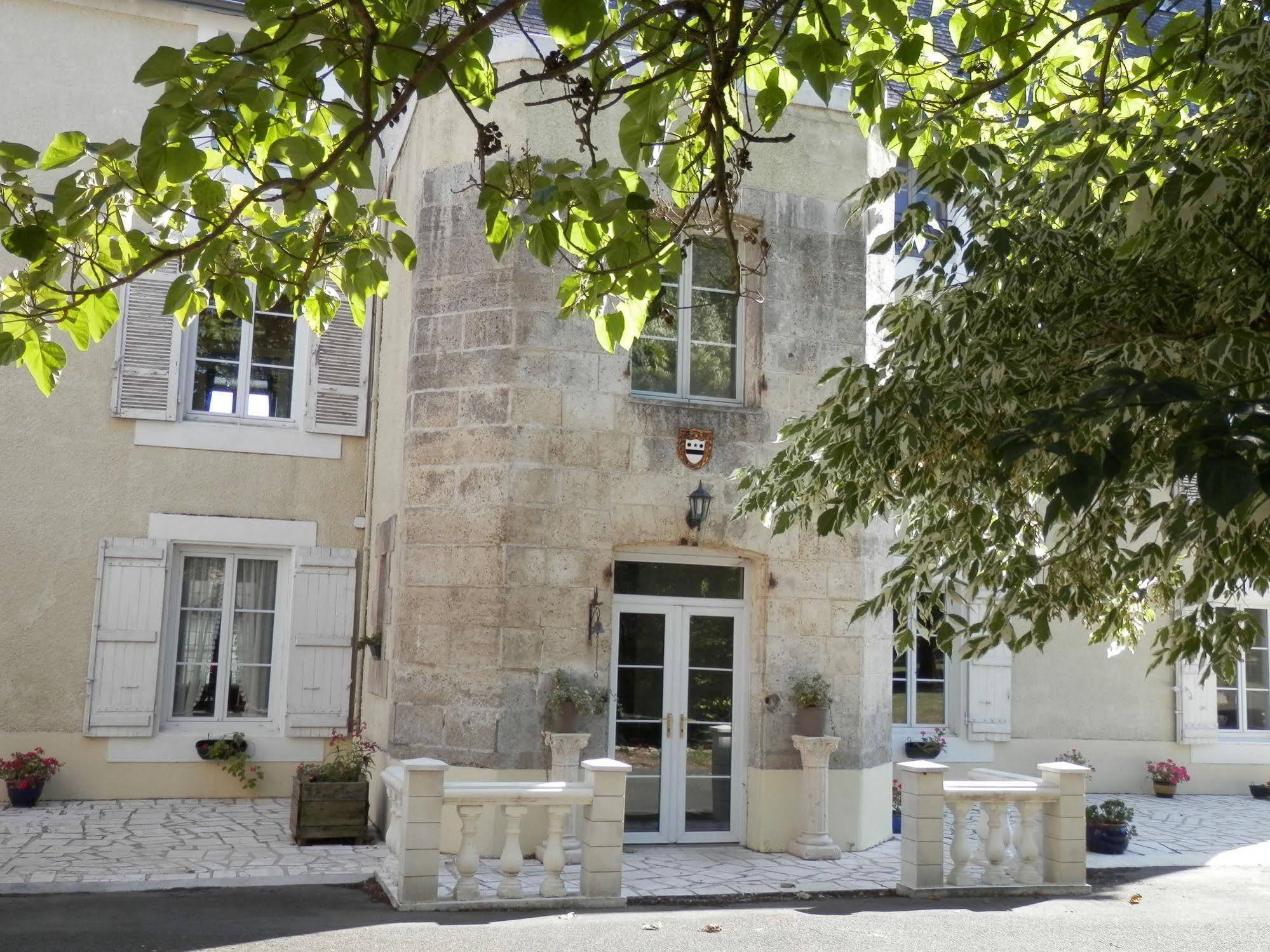 Bed and Breakfast Chateau Ardilleux Exterior foto